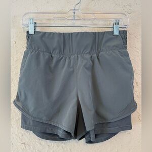 Apana Yoga Lifestyle Double Layer Running Shorts Small